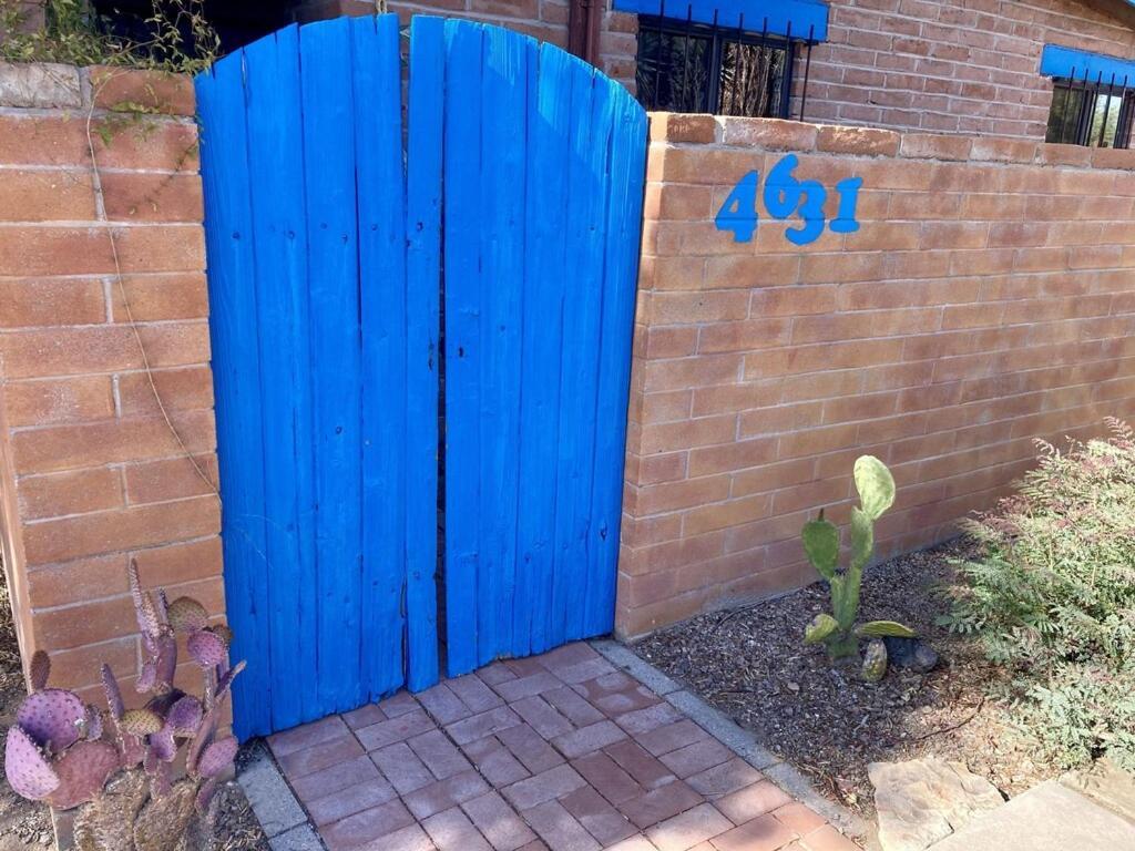Casa Azul - Cute Centrally Located Adobe With Large Fenced Outdoor Living For Pets And Adults, Non-Smoking Tucson Luaran gambar